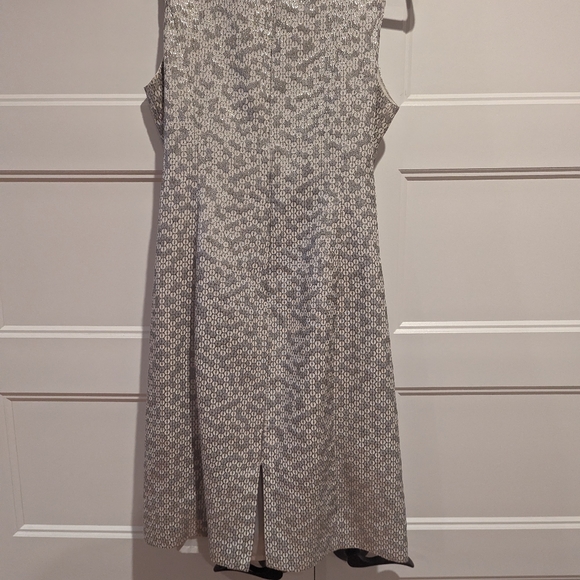 Silver metallic dress - Picture 4 of 4